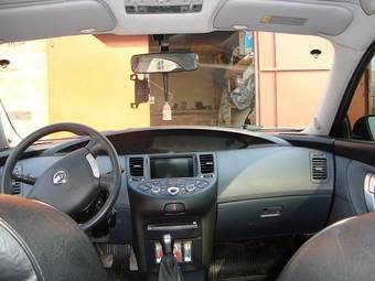 2006 Nissan Primera Pictures