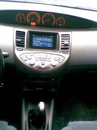 2006 Nissan Primera Photos