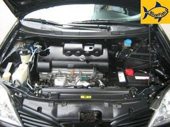 2006 Nissan Primera Photos