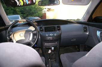 2006 Nissan Primera Pics