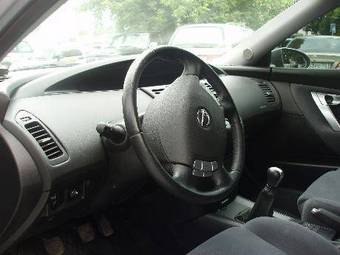2007 Nissan Primera Images