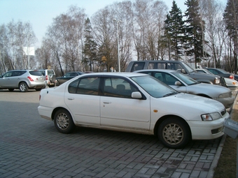 1996 Nissan Primera Camino