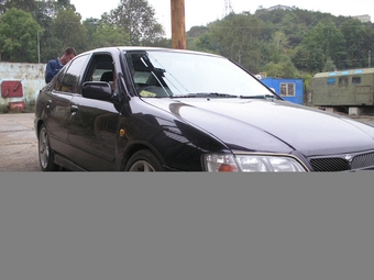 1997 Nissan Primera Camino