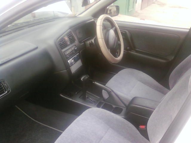 1997 Nissan Primera Camino