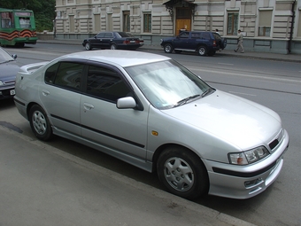 1998 Nissan Primera Camino