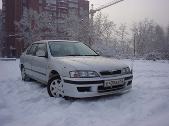 1998 Nissan Primera Camino