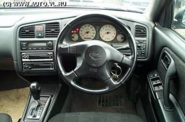 1998 Nissan Primera Camino