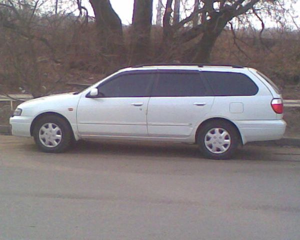 1998 Nissan Primera Wagon