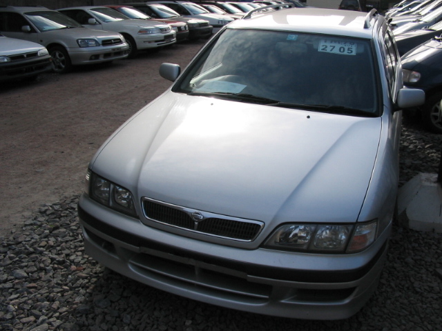 1998 Nissan Primera Wagon Pics