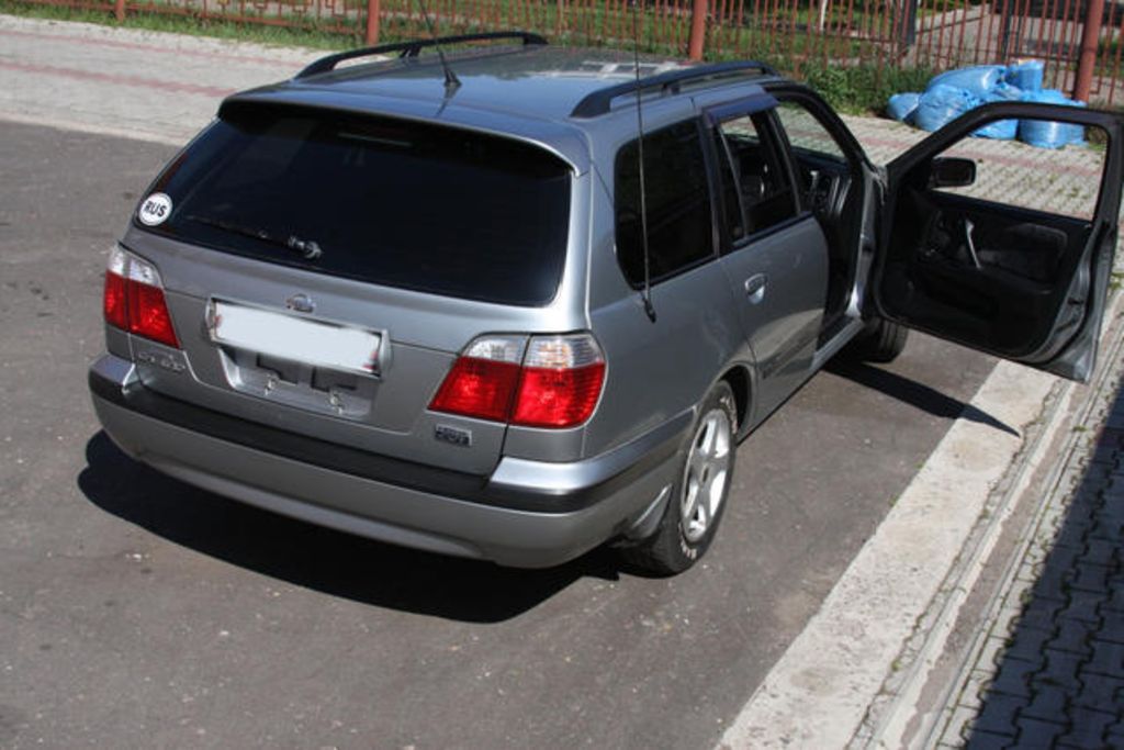 1999 Nissan Primera Wagon