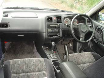 1999 Nissan Primera Wagon Pictures
