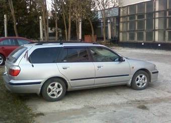 1999 Nissan Primera Wagon Pictures