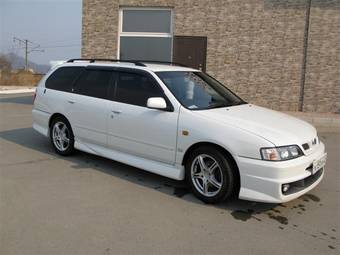 1999 Nissan Primera Wagon Photos