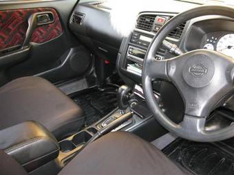 1999 Nissan Primera Wagon Pictures