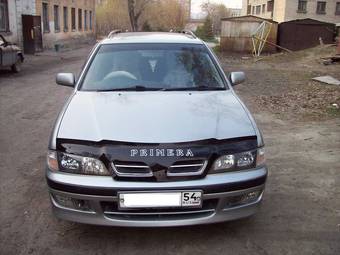 1999 Nissan Primera Wagon Photos