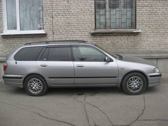 1999 Nissan Primera Wagon Photos