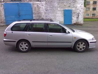 1999 Nissan Primera Wagon Photos