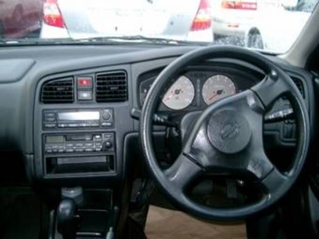 2000 Nissan Primera Wagon