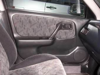 Nissan Primera Wagon