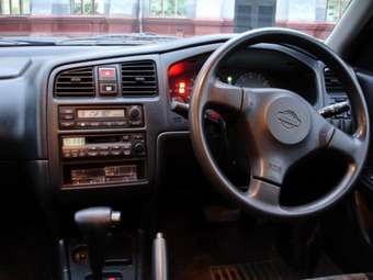 Nissan Primera Wagon