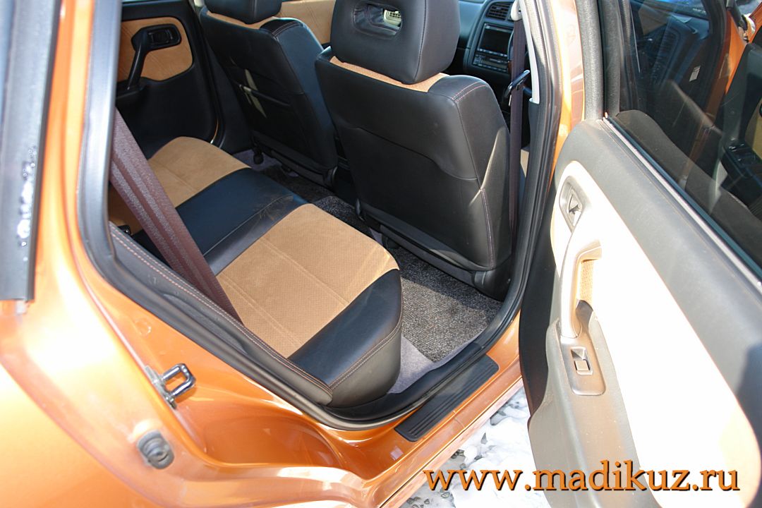 2000 Nissan Primera Wagon Photos
