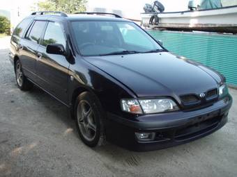 2000 Nissan Primera Wagon Photos