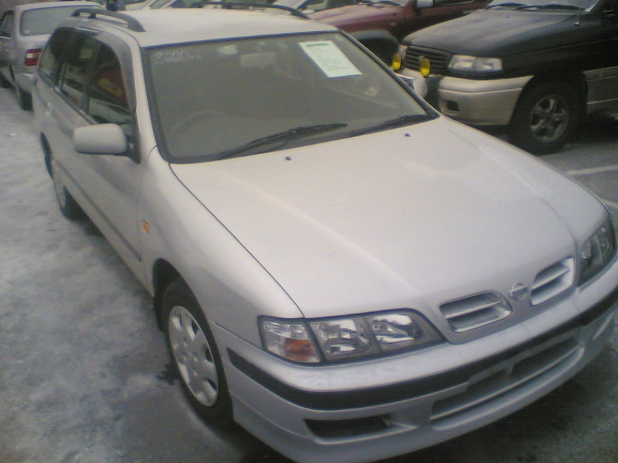 2001 Nissan Primera Wagon Pictures