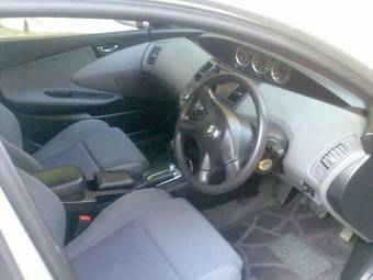 2001 Nissan Primera Wagon Photos
