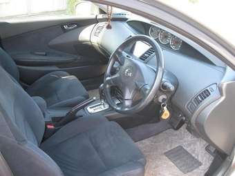 2002 Nissan Primera Wagon Pictures