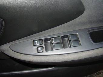 2002 Nissan Primera Wagon Pictures