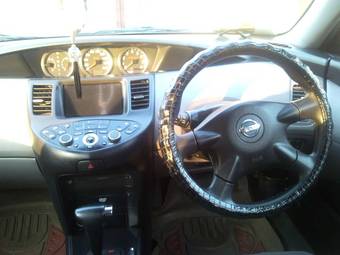 2002 Nissan Primera Wagon Pictures