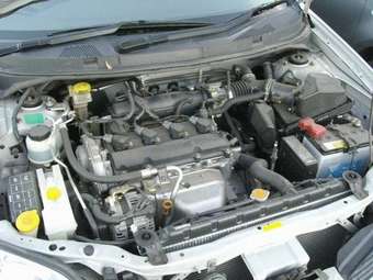 2003 Nissan Primera Wagon Pictures