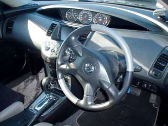 2003 Nissan Primera Wagon Photos