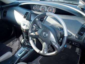 2003 Nissan Primera Wagon Photos