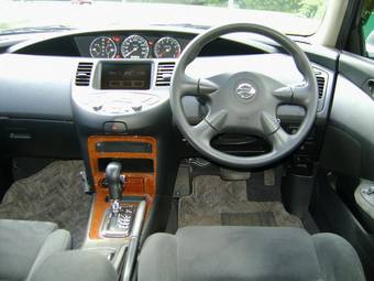 2003 Nissan Primera Wagon Pictures