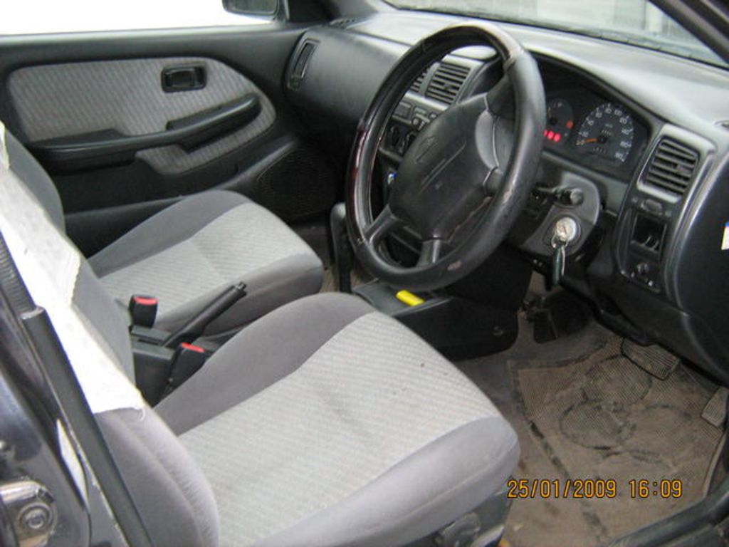 1996 Nissan Pulsar