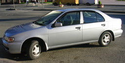 1997 Nissan Pulsar Pictures