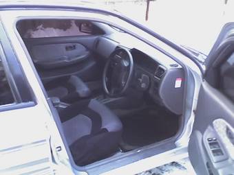 1998 Nissan Pulsar