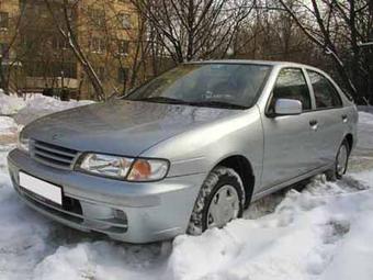 1998 Nissan Pulsar
