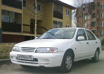 1998 Nissan Pulsar