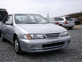 1998 Nissan Pulsar