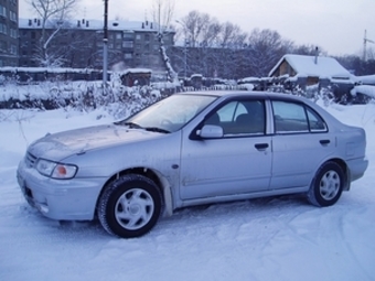 1998 Nissan Pulsar