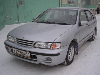 1998 Nissan Pulsar