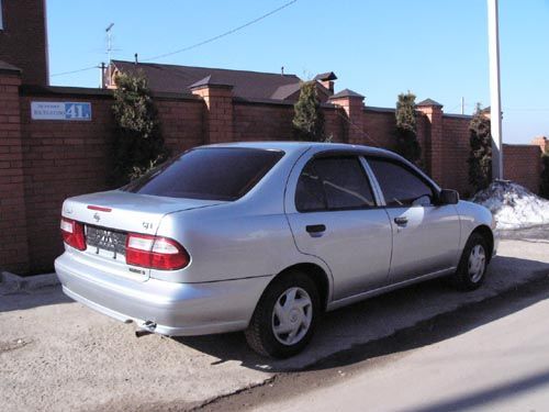 1998 Nissan Pulsar