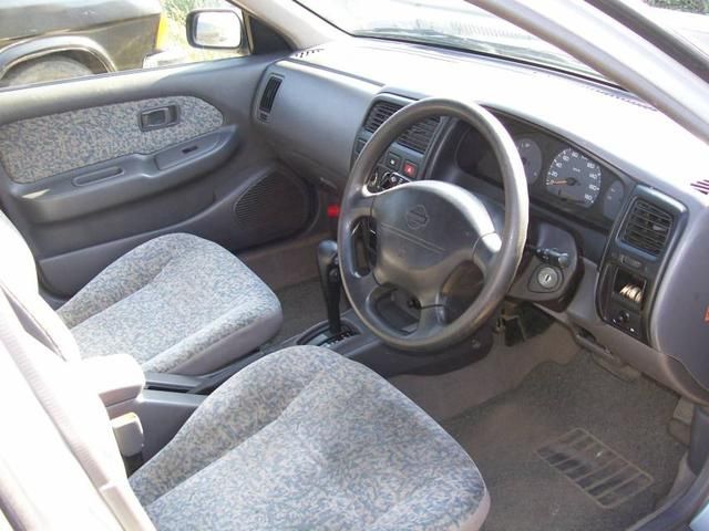 1998 Nissan Pulsar