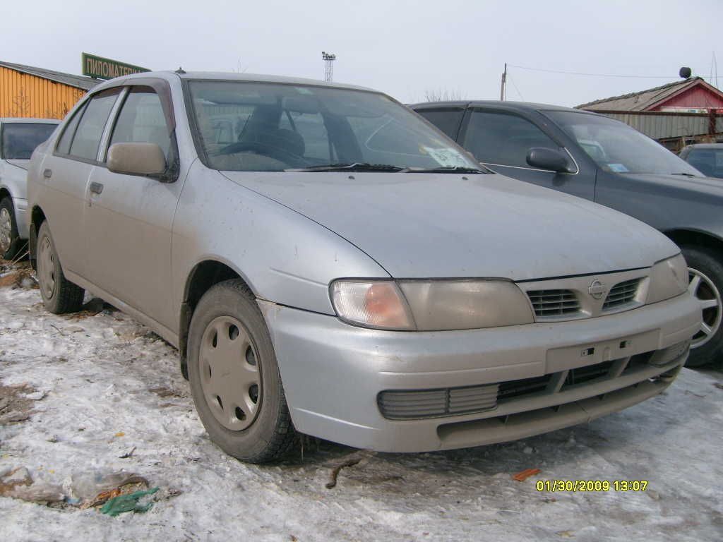 1998 Nissan Pulsar