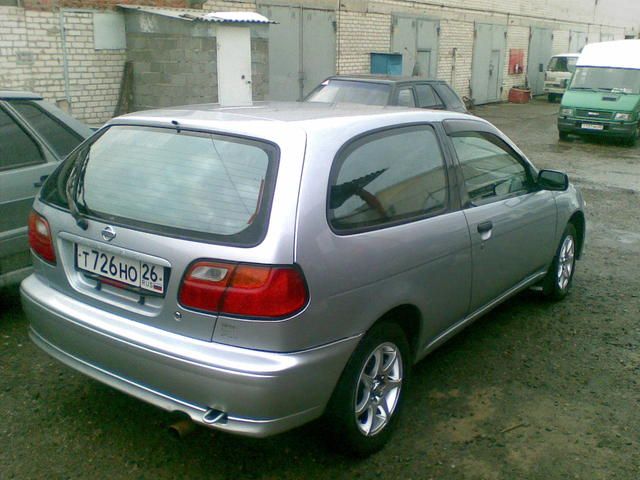 1998 Nissan Pulsar