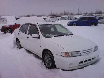 1998 Nissan Pulsar