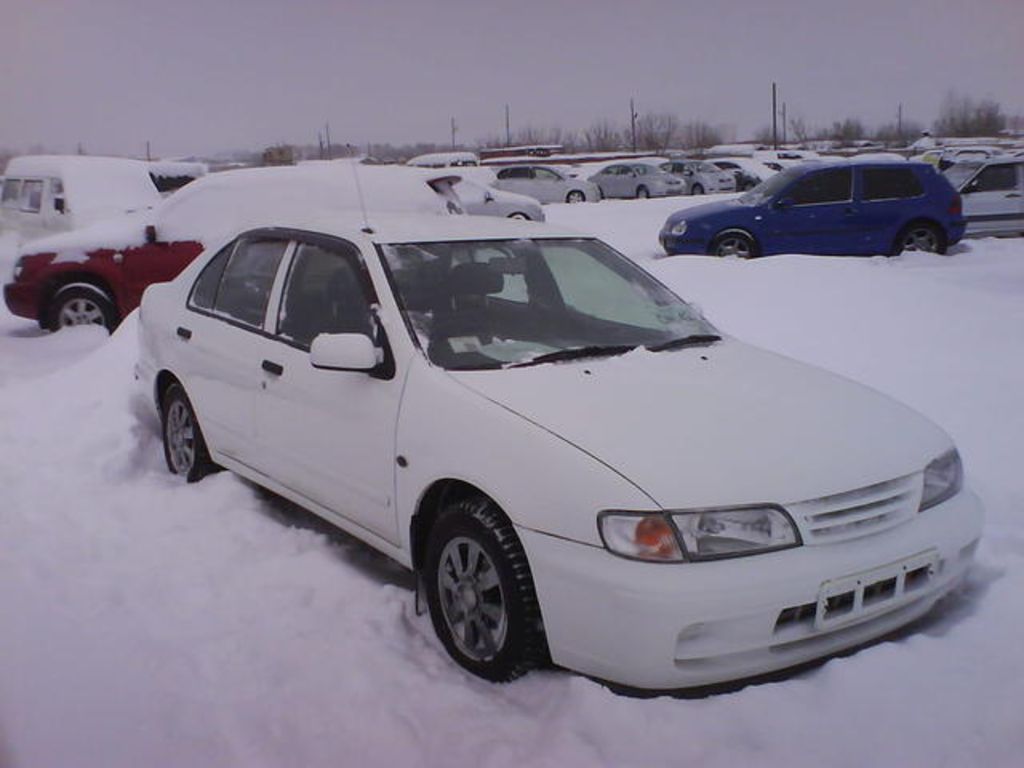 1998 Nissan Pulsar