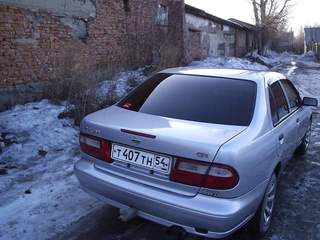 1998 Nissan Pulsar
